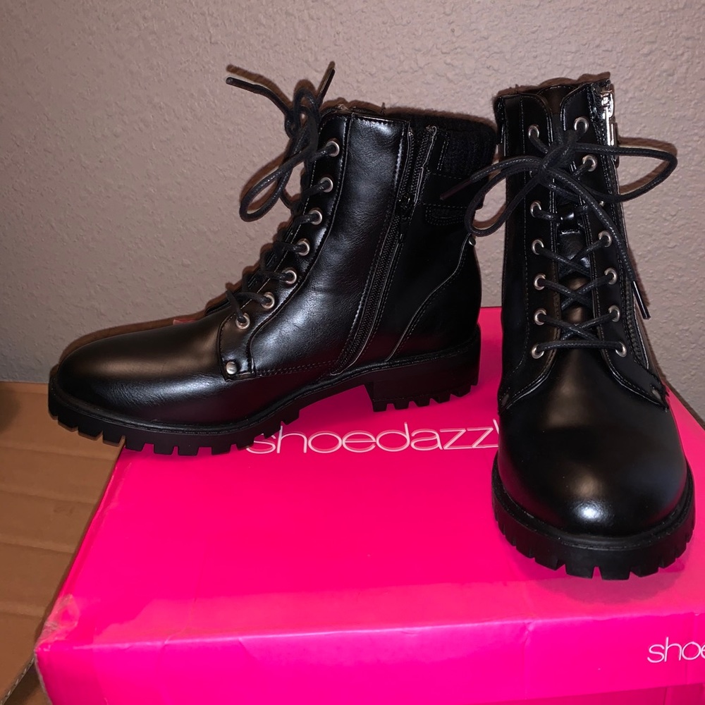 Shoe Dazzle Boots 7.5🍁